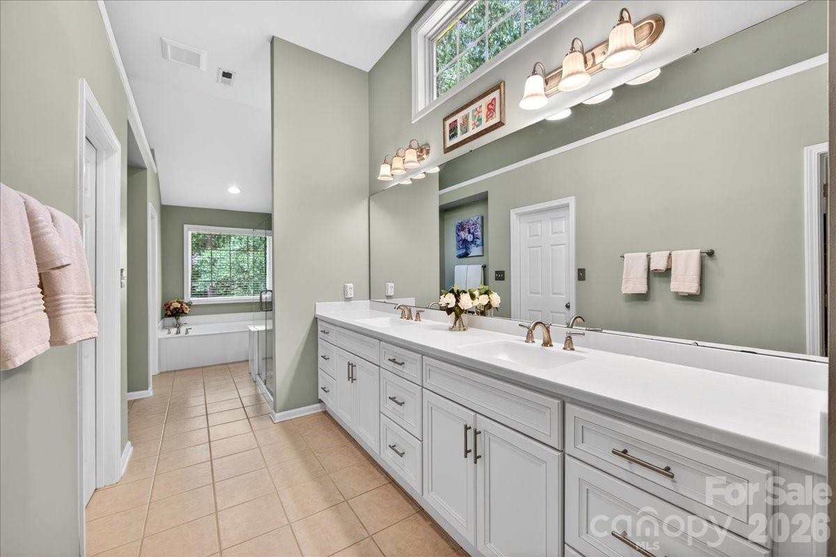 4365 Enchantment Cove Lane Charlotte NC 28216