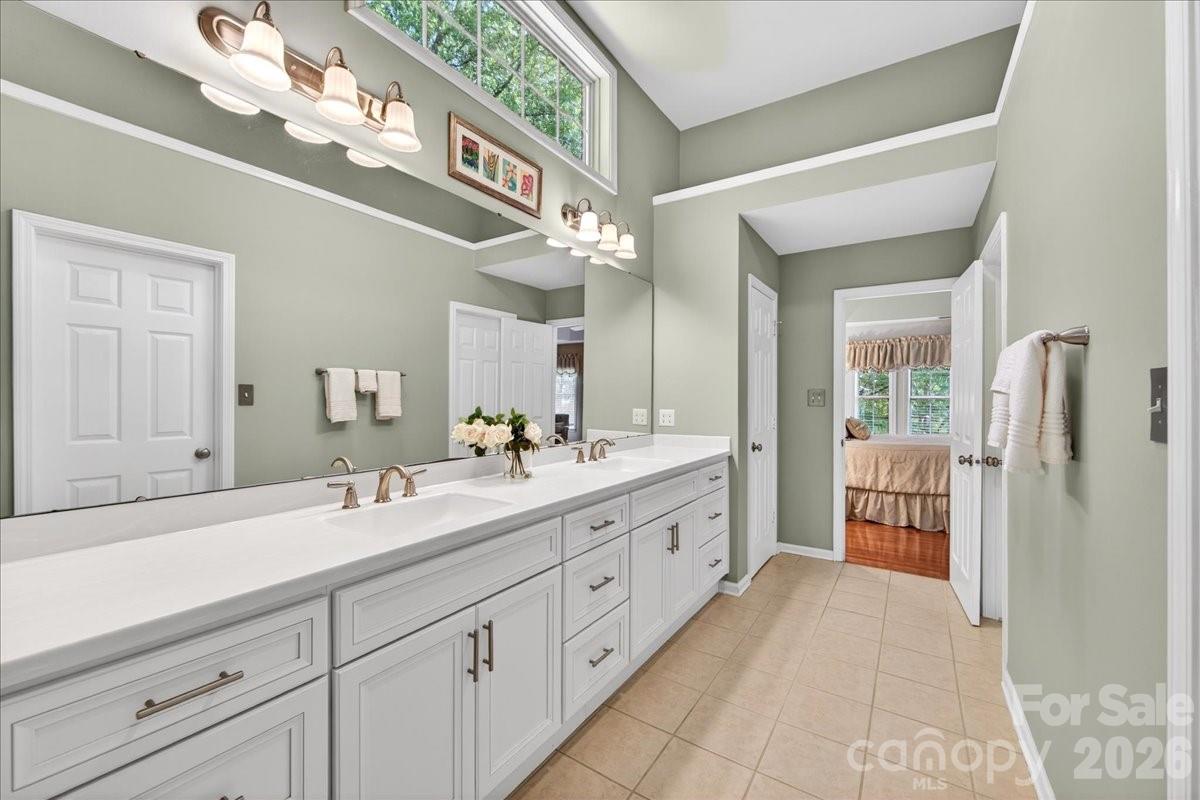 4365 Enchantment Cove Lane Charlotte NC 28216
