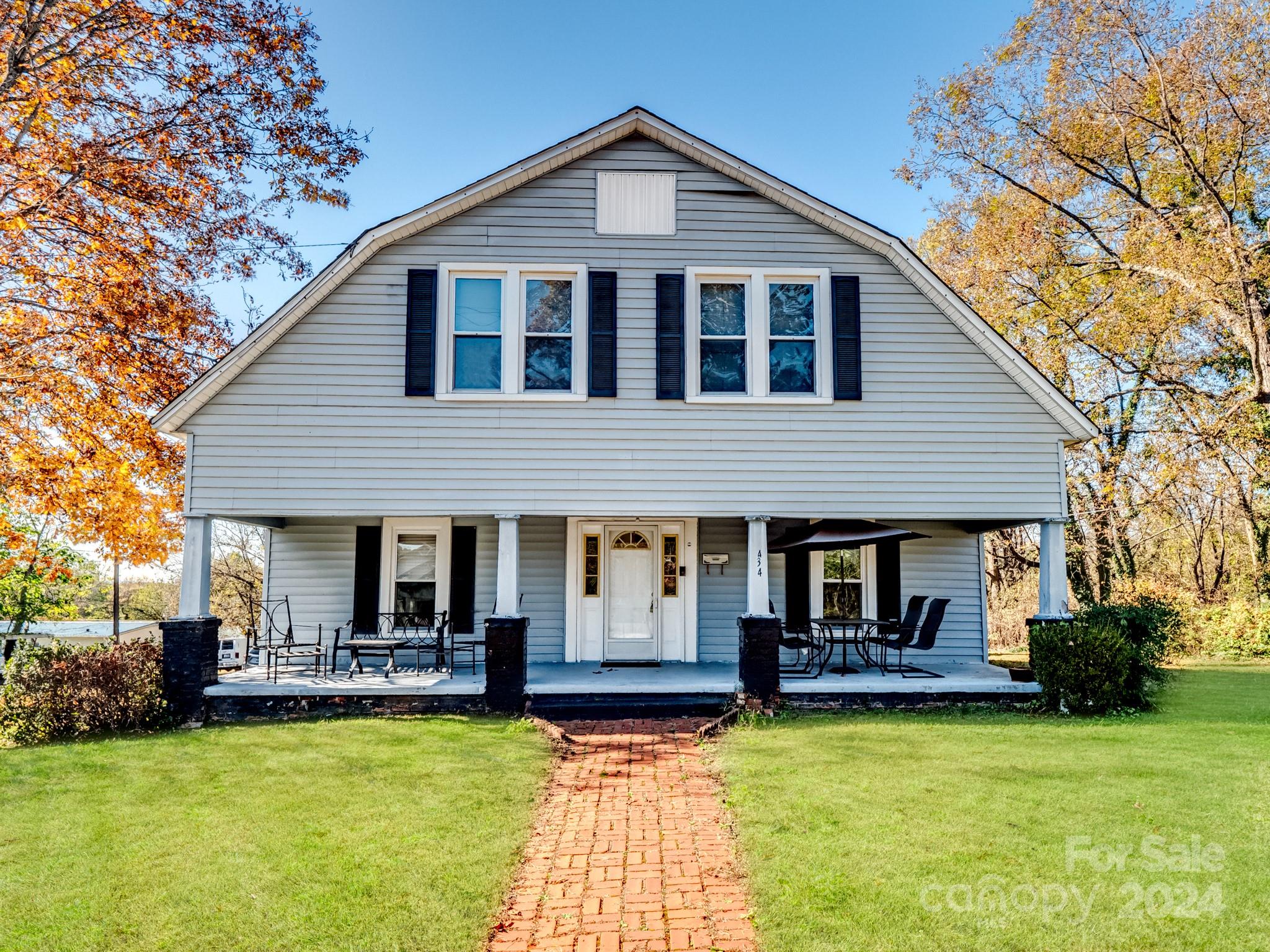434 3rd Street SE Hickory NC 28602