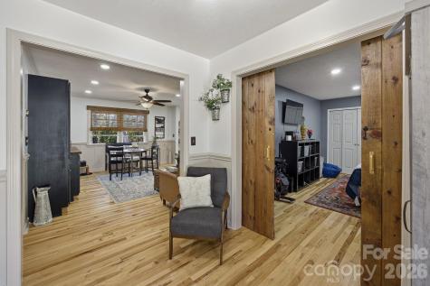 906 Hemlock Drive NE Lenoir NC 28645