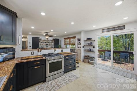906 Hemlock Drive NE Lenoir NC 28645