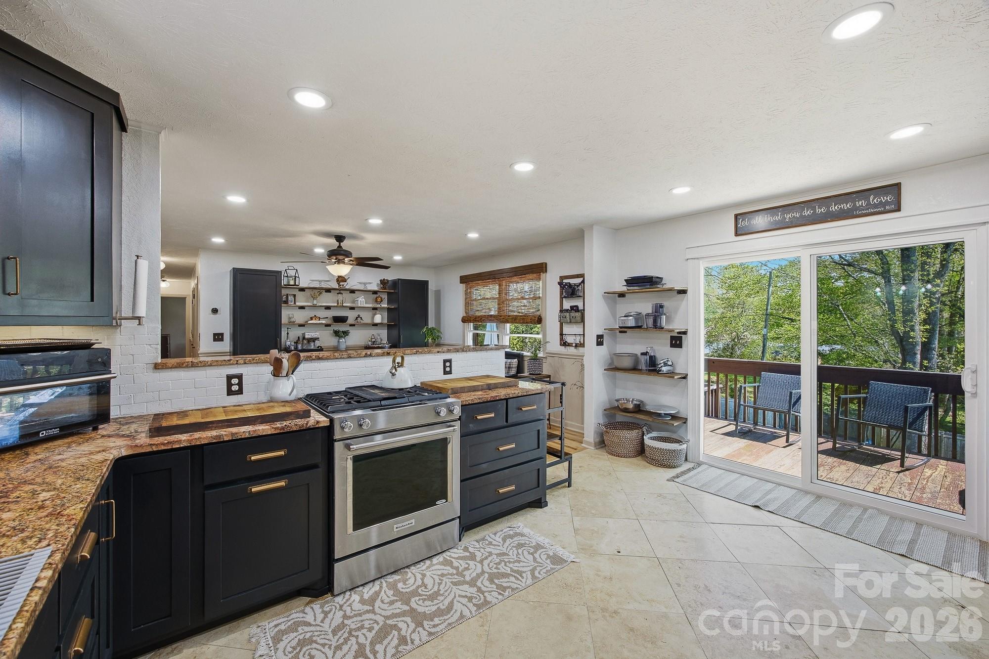 906 Hemlock Drive NE Lenoir NC 28645