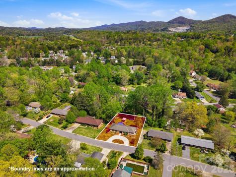 906 Hemlock Drive NE Lenoir NC 28645