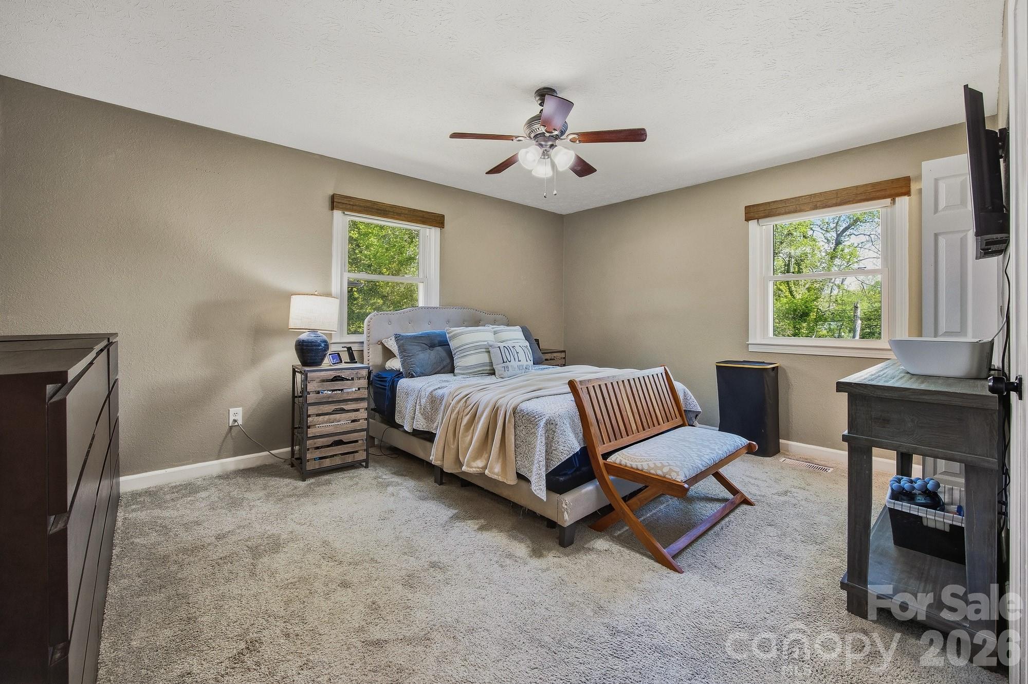 906 Hemlock Drive NE Lenoir NC 28645