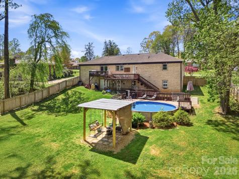 906 Hemlock Drive NE Lenoir NC 28645