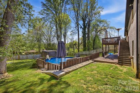 906 Hemlock Drive NE Lenoir NC 28645