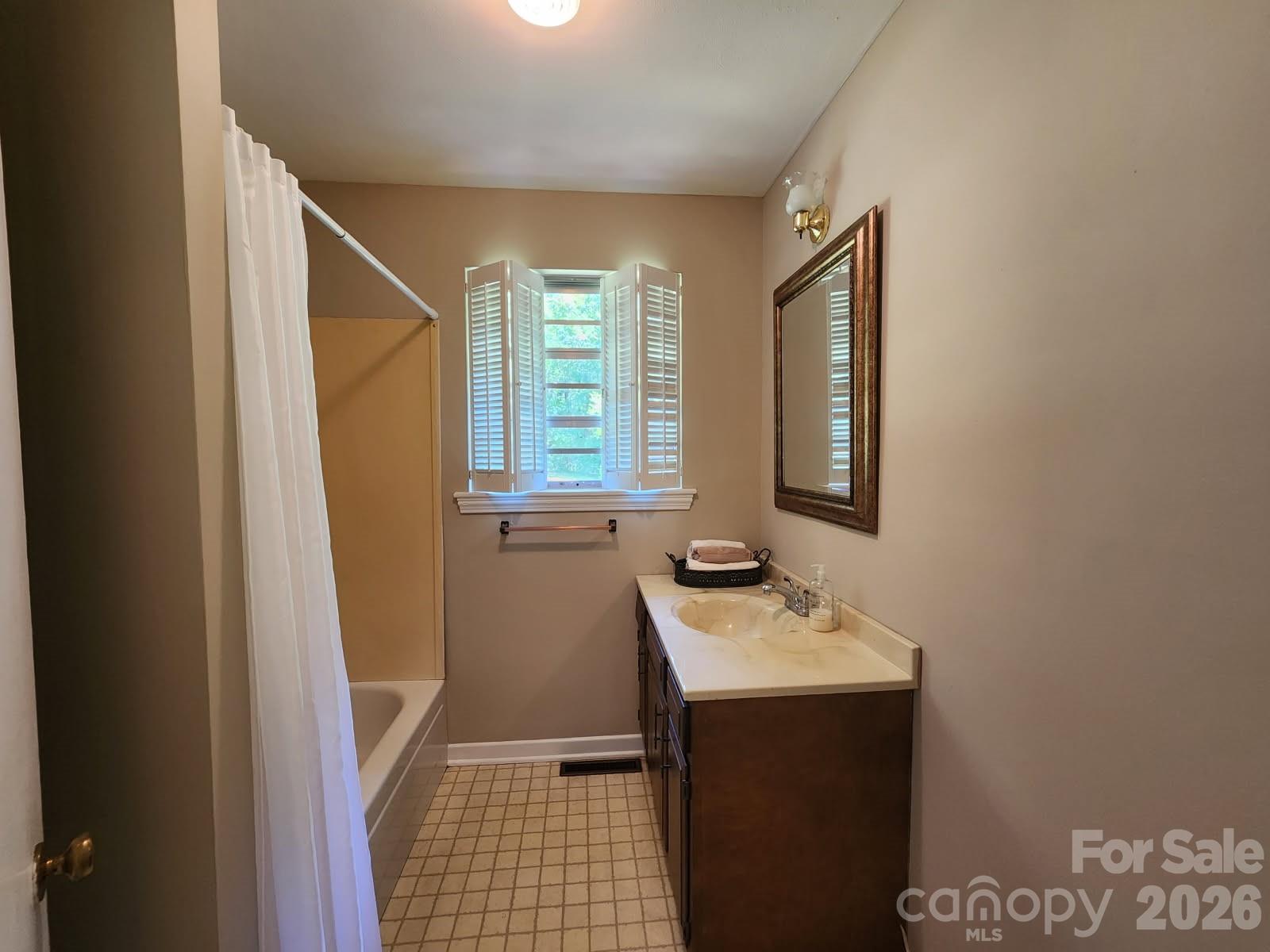 2333 Lynwood Drive Lancaster SC 29720