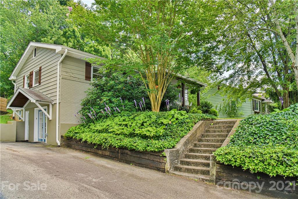 46 Garden Circle Asheville NC 28806