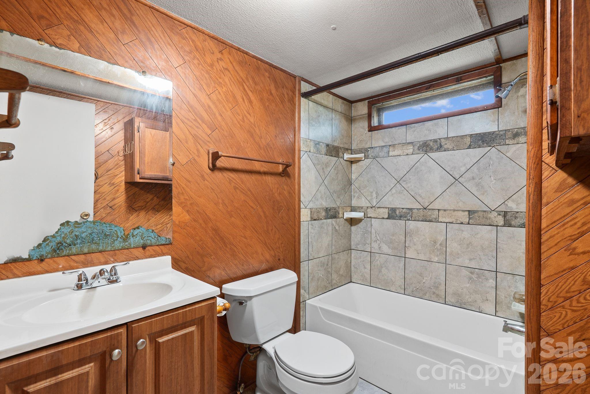 112 Hidden Forest Estate Candler NC 28715