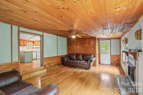112 Hidden Forest Estate Candler NC 28715