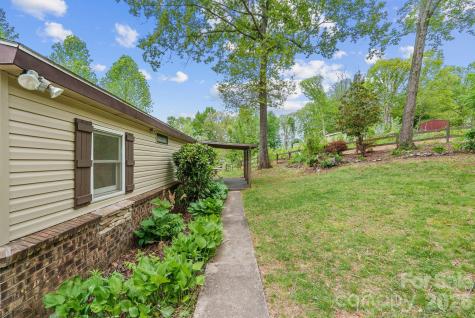 112 Hidden Forest Estate Candler NC 28715