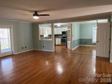 1503 Indian Hills Drive Lenoir NC 28645