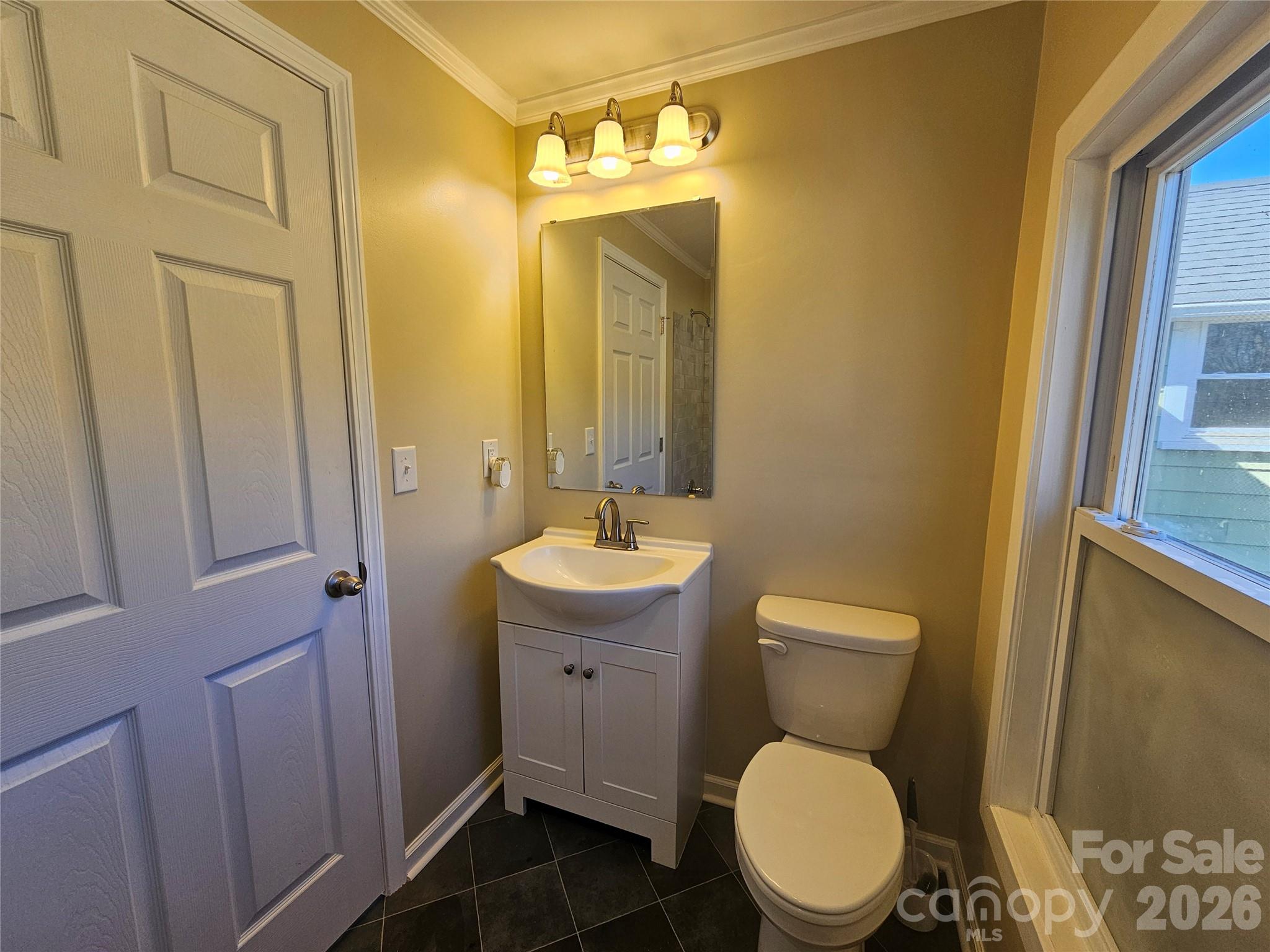 208 W Main Street Lawndale NC 28090
