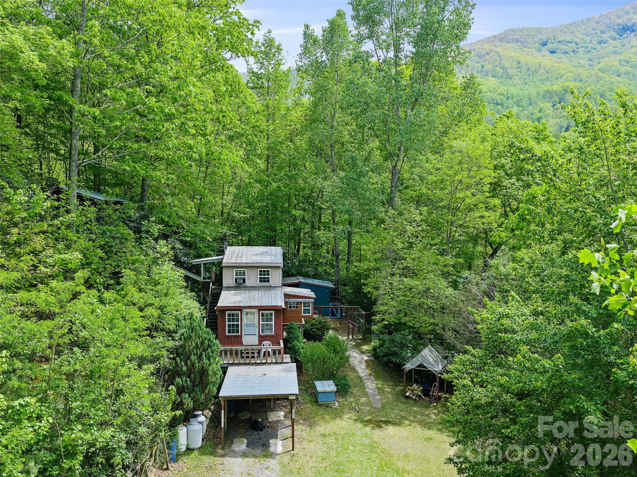 1331 Georges Fork Road Burnsville NC 28714