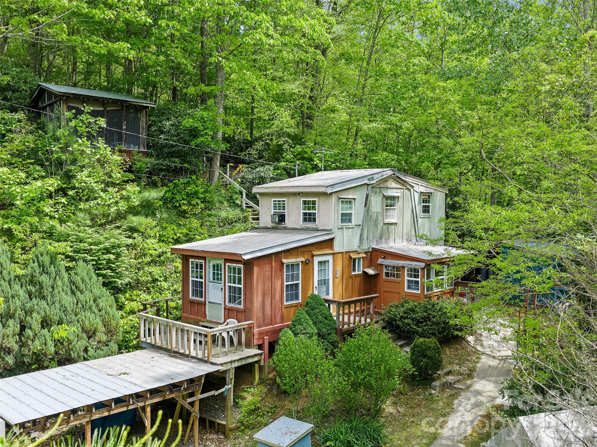 1331 Georges Fork Road Burnsville NC 28714