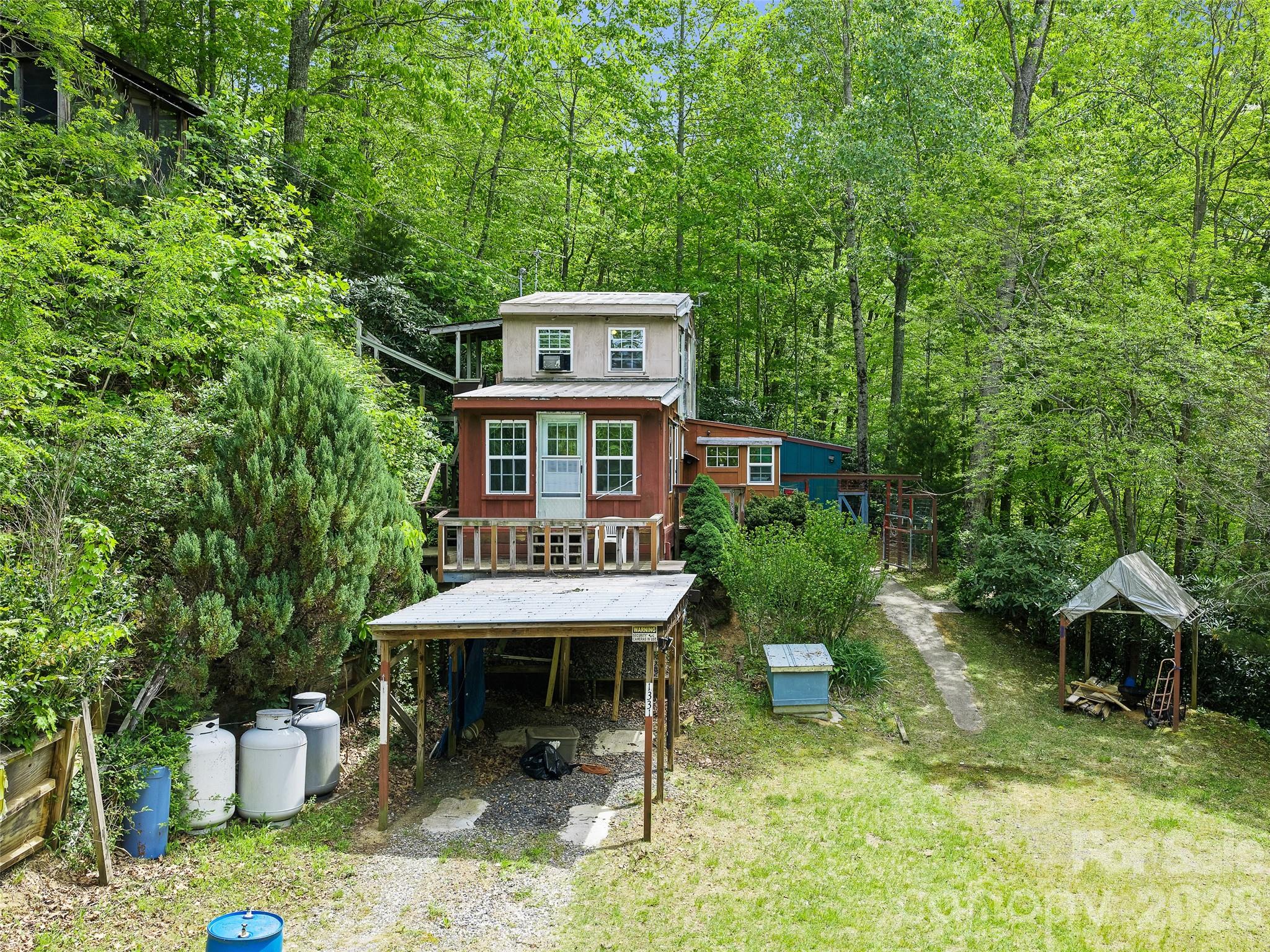 1331 Georges Fork Road Burnsville NC 28714