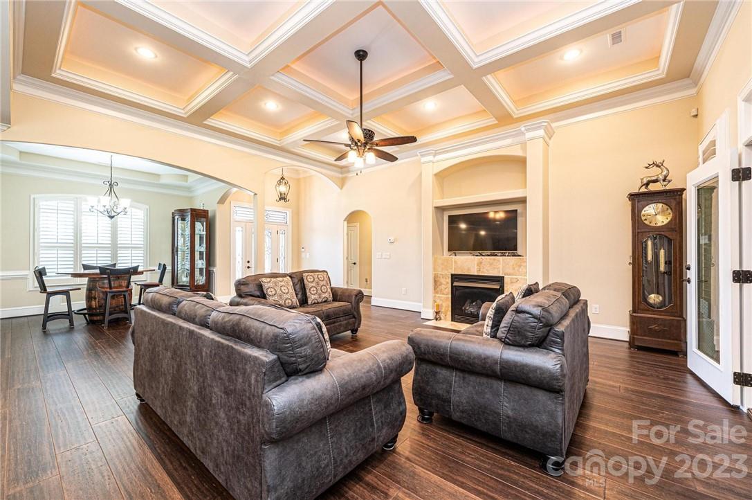 5160 Meadow Park Lane Hickory NC 28602
