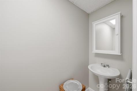3497 Blue Creek Road Lenoir NC 28645