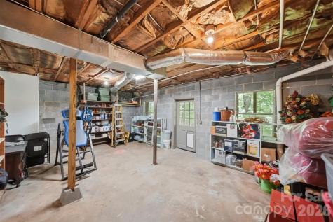 3497 Blue Creek Road Lenoir NC 28645