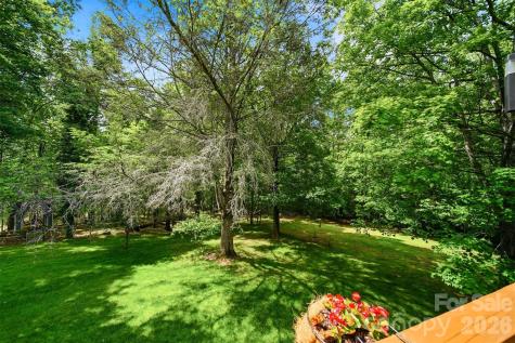 3497 Blue Creek Road Lenoir NC 28645