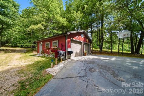 3497 Blue Creek Road Lenoir NC 28645