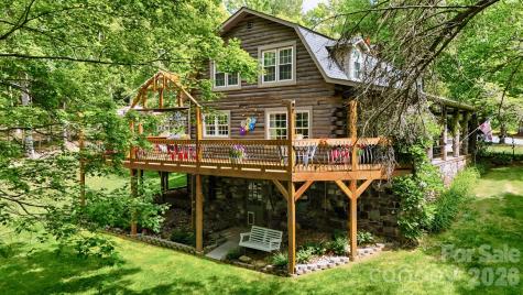 3497 Blue Creek Road Lenoir NC 28645