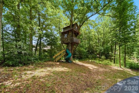 3497 Blue Creek Road Lenoir NC 28645