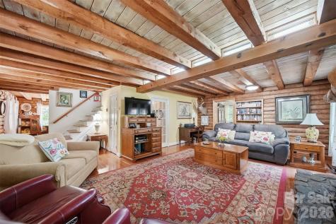 3497 Blue Creek Road Lenoir NC 28645