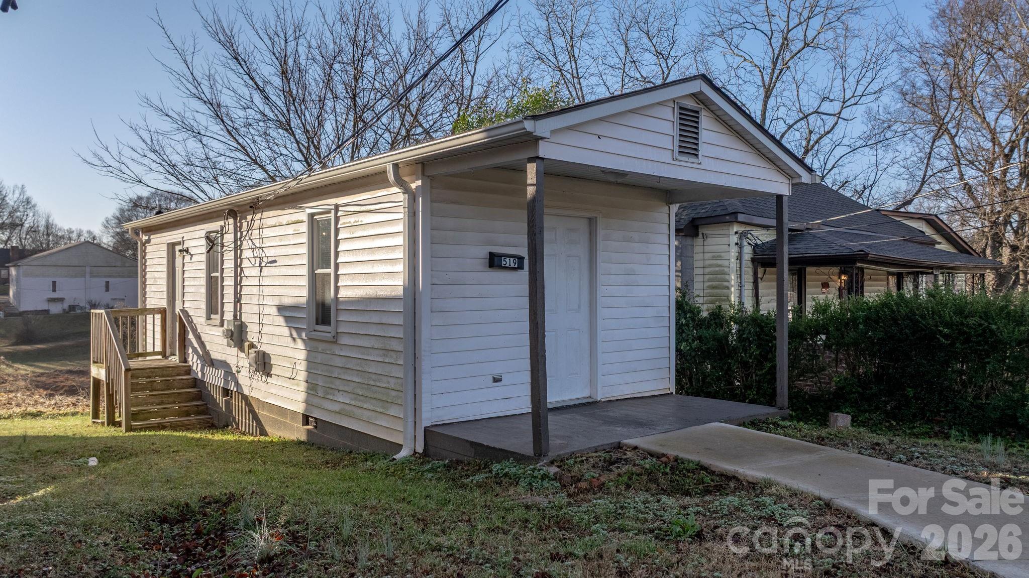 519 W Water Street Lincolnton NC 28092