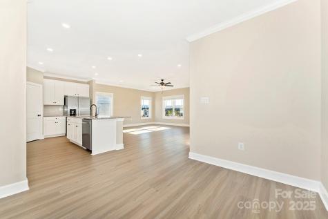 3453 Robindale Drive Winston Salem NC 27107