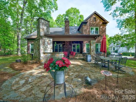 4601 Nobility Court Charlotte NC 28269