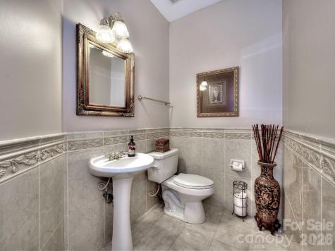 4601 Nobility Court Charlotte NC 28269