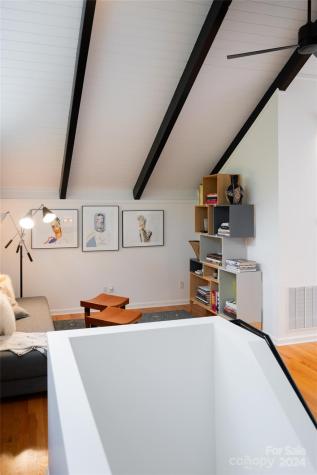 219 Lambeth Walk Fairview NC 28730