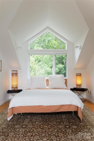 219 Lambeth Walk Fairview NC 28730