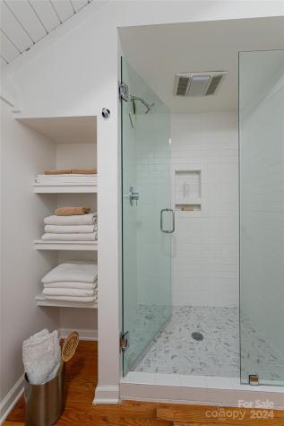 219 Lambeth Walk Fairview NC 28730