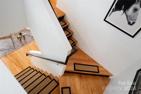 219 Lambeth Walk Fairview NC 28730