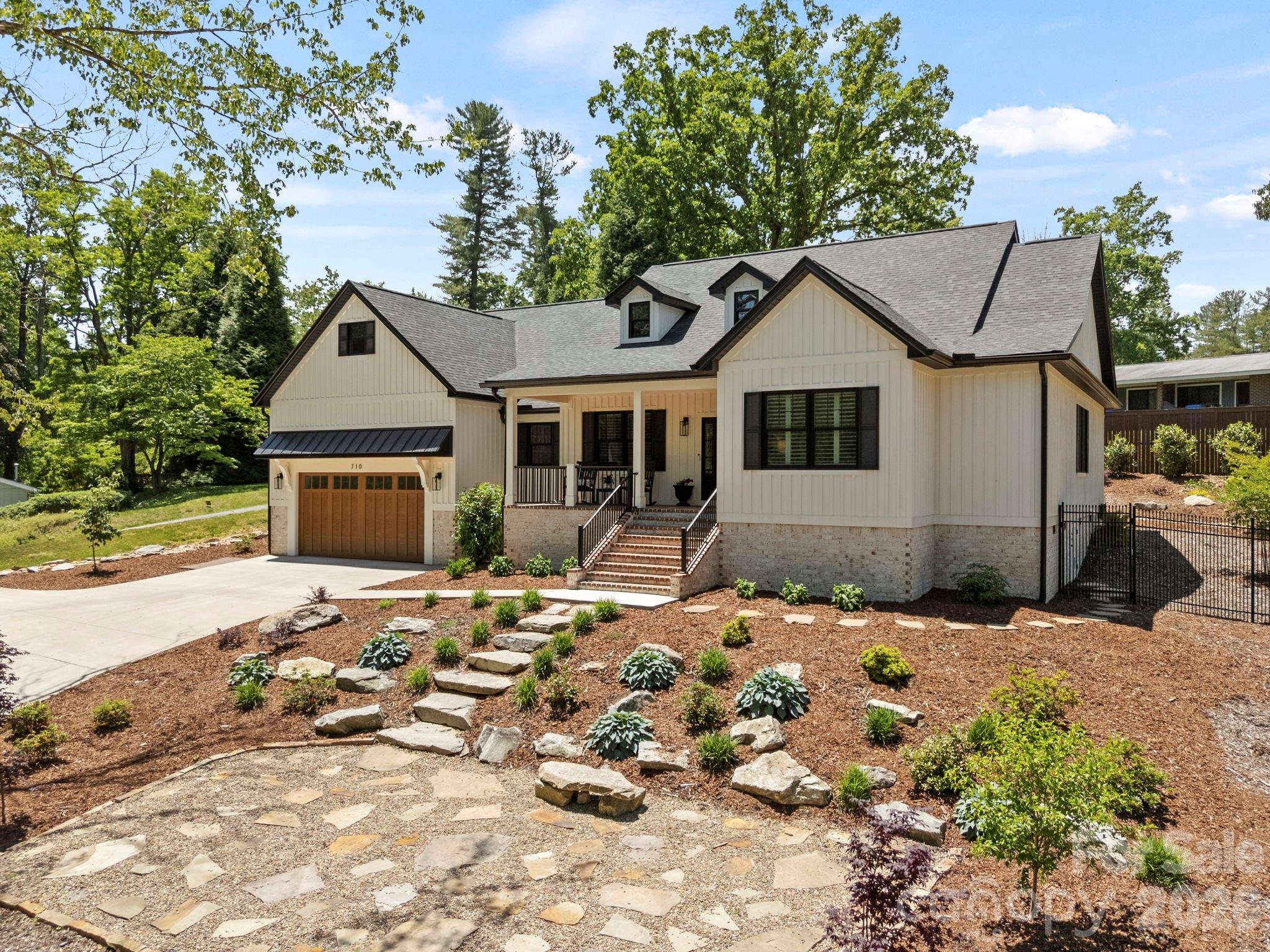 710 Knollwood Drive Hendersonville NC 28791