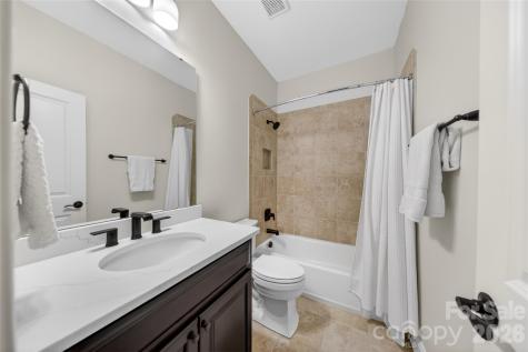 408 Montrose Drive Waxhaw NC 28173