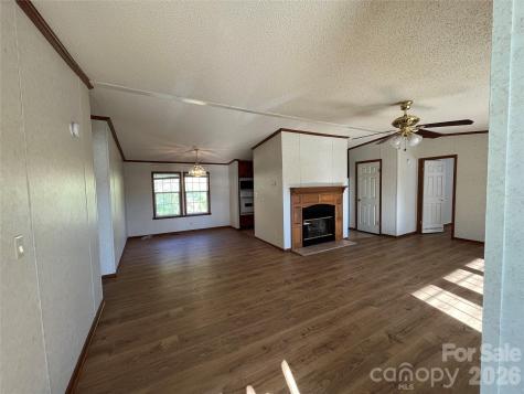 15 Mothers Way Marshall NC 28753