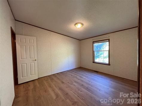 15 Mothers Way Marshall NC 28753