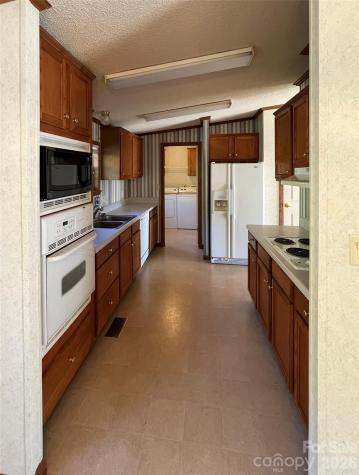 15 Mothers Way Marshall NC 28753