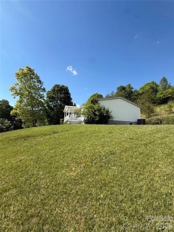 15 Mothers Way Marshall NC 28753
