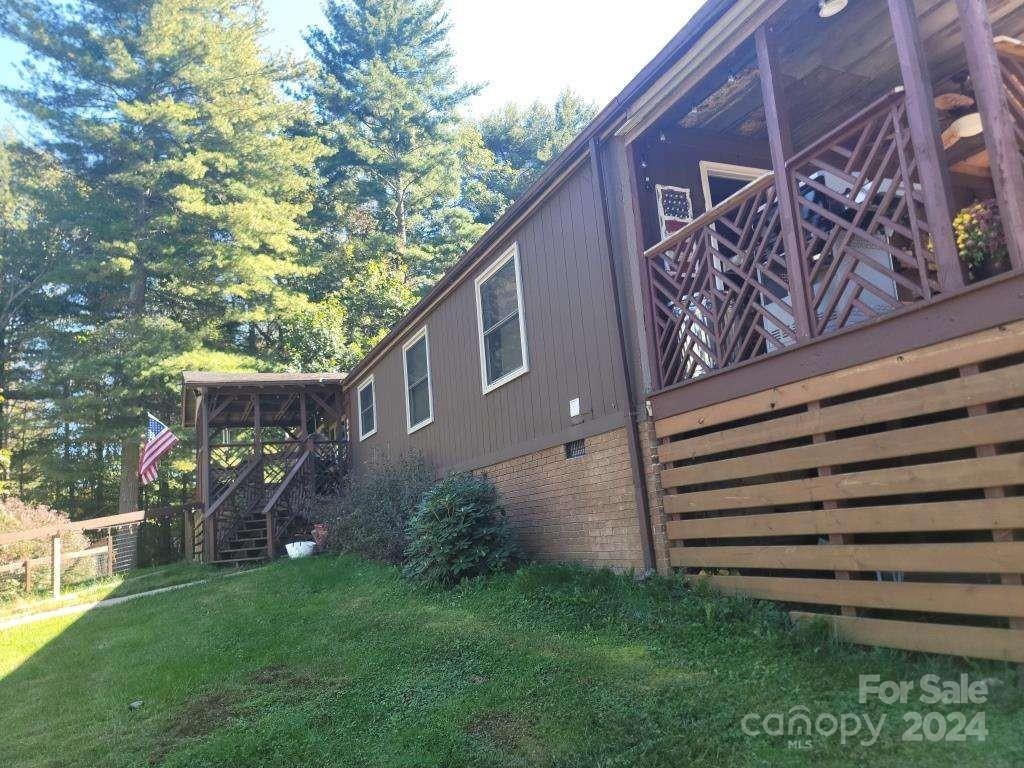 27 Choo Choo Lane Asheville NC 28806