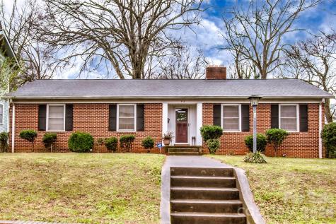 516 S Mulberry Street Statesville NC 28677