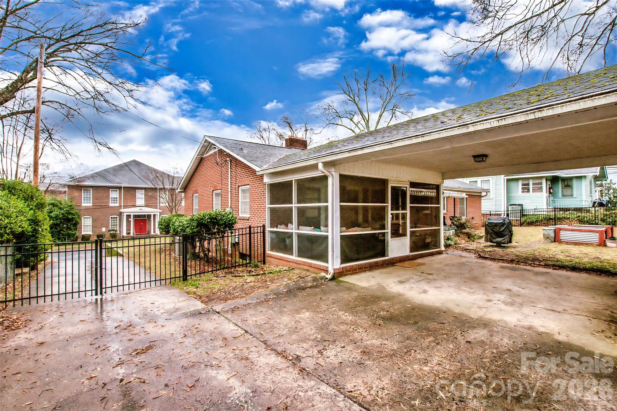 516 S Mulberry Street Statesville NC 28677