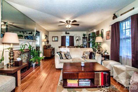 516 S Mulberry Street Statesville NC 28677
