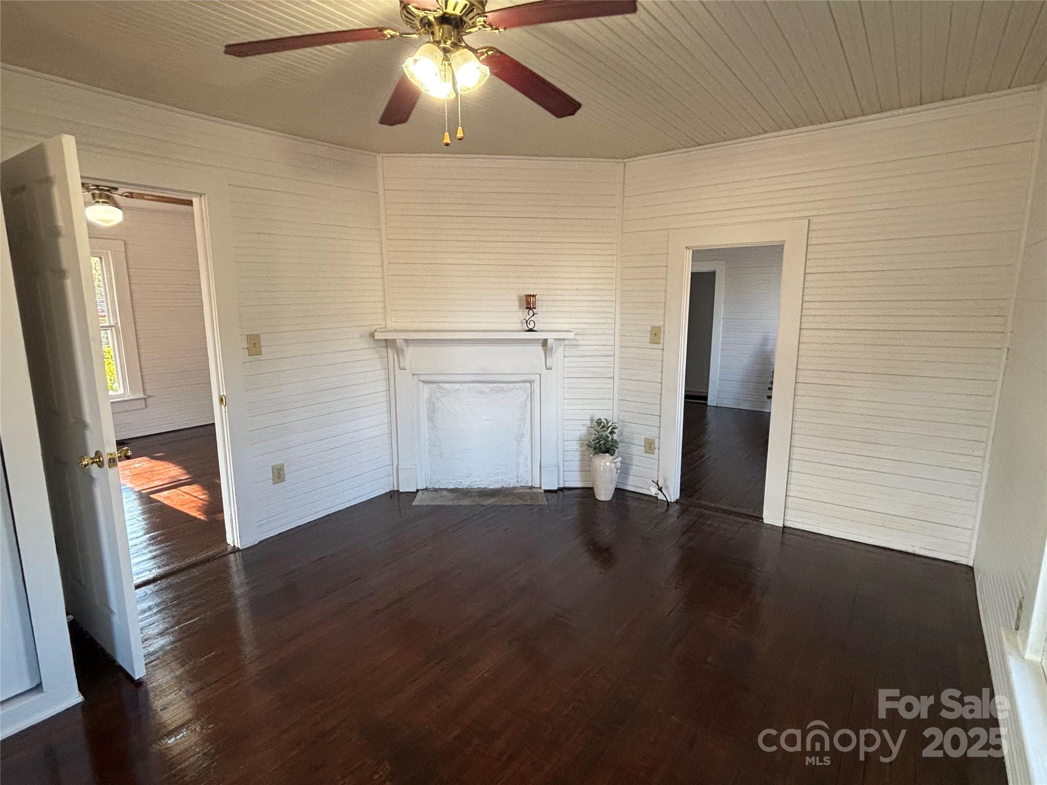 142 26th Street SW Hickory NC 28602