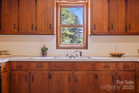 114 Edwards Loop Old Fort NC 28762