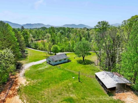 114 Edwards Loop Old Fort NC 28762