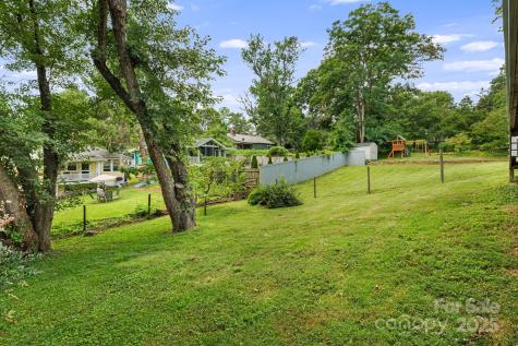 82 Maney Avenue Asheville NC 28804